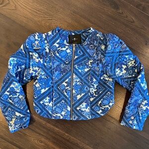 Quilted cropped jacket